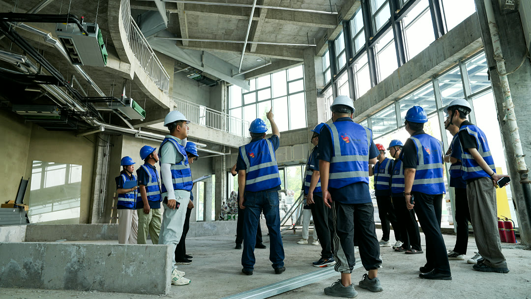 DEEPBLUE engineering team coordinating construction at a project site